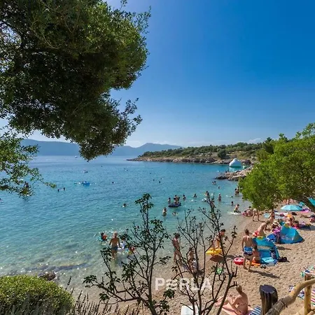 Nicki With Sea View And Pool Tatil Evi